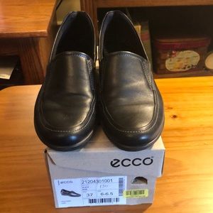 ECCO leather ladies loafers